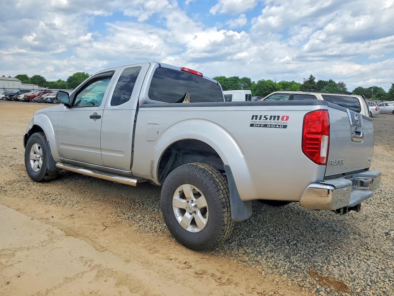 Nissan Frontier Se