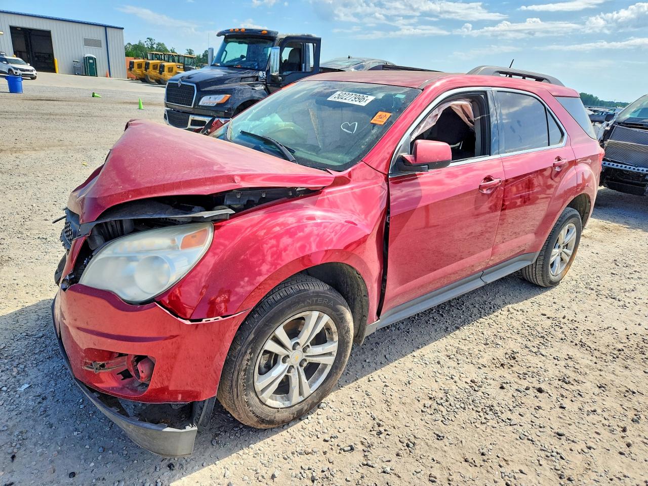 Salvage Chevrolet Equinox Image