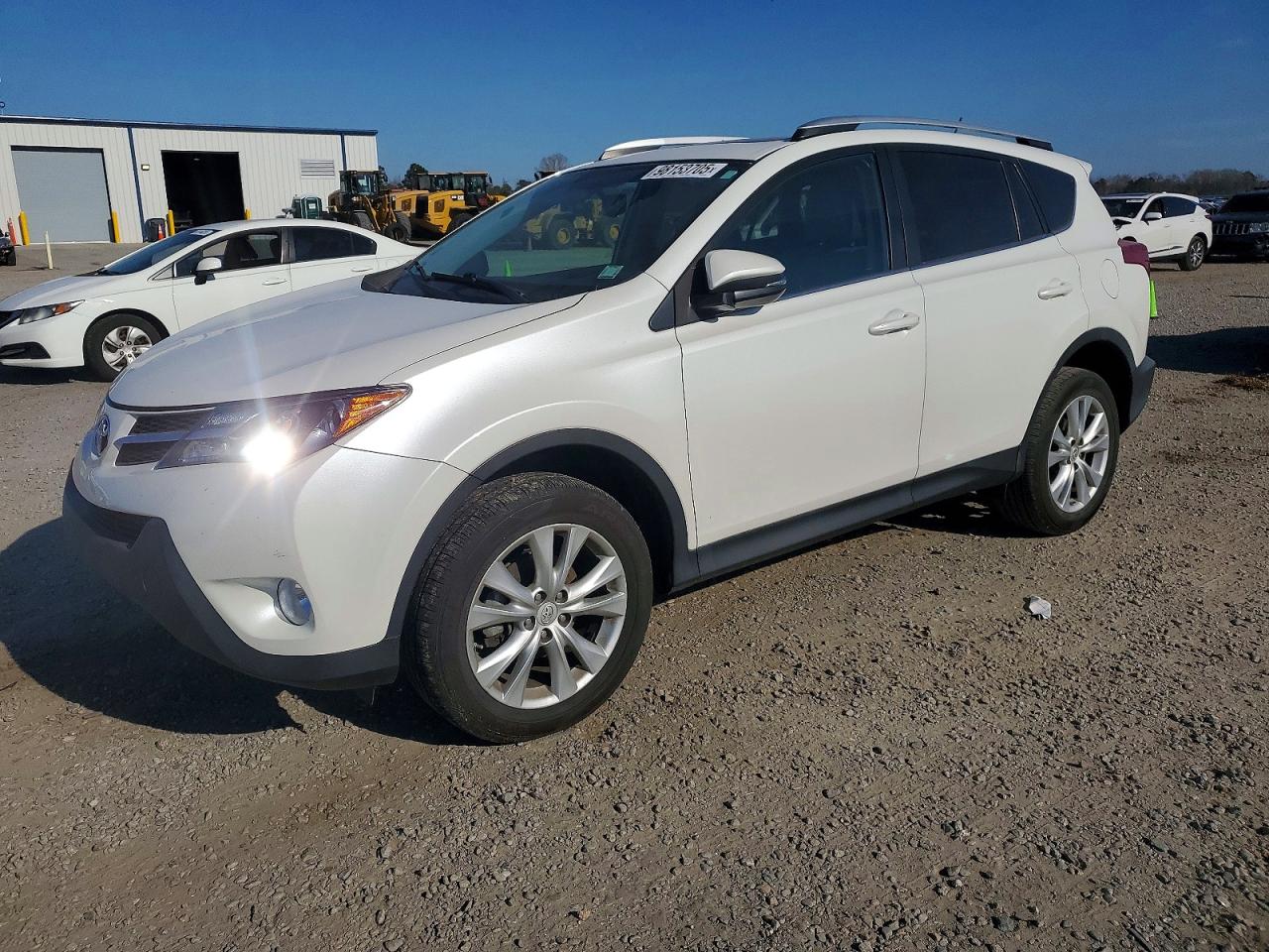 Salvage Toyota RAV4 Image