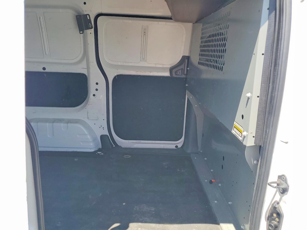 Nissan Nv 2.5s
