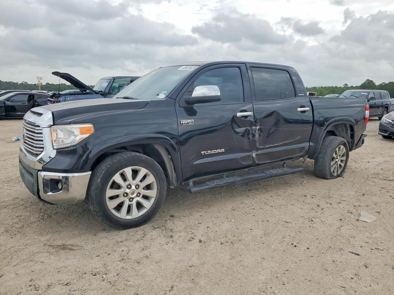 Salvage Toyota Tundra Image