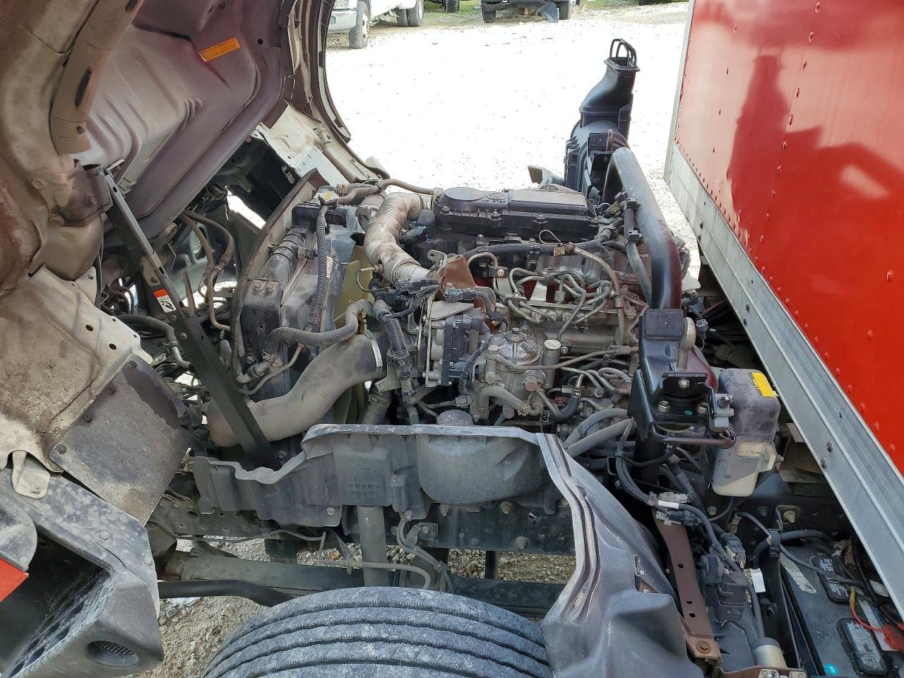 Hino 195