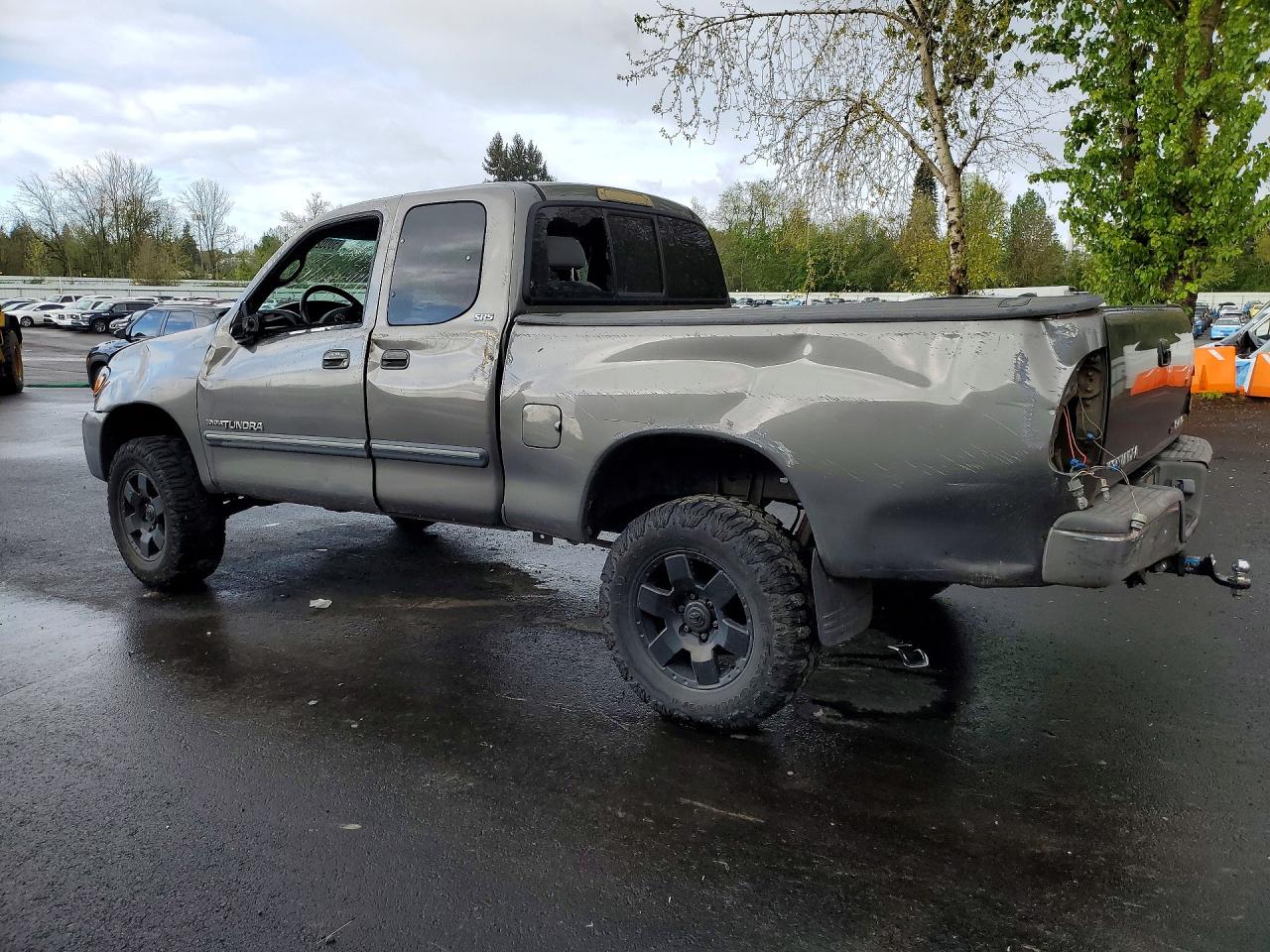 Toyota Tundra Access Cab Sr5
