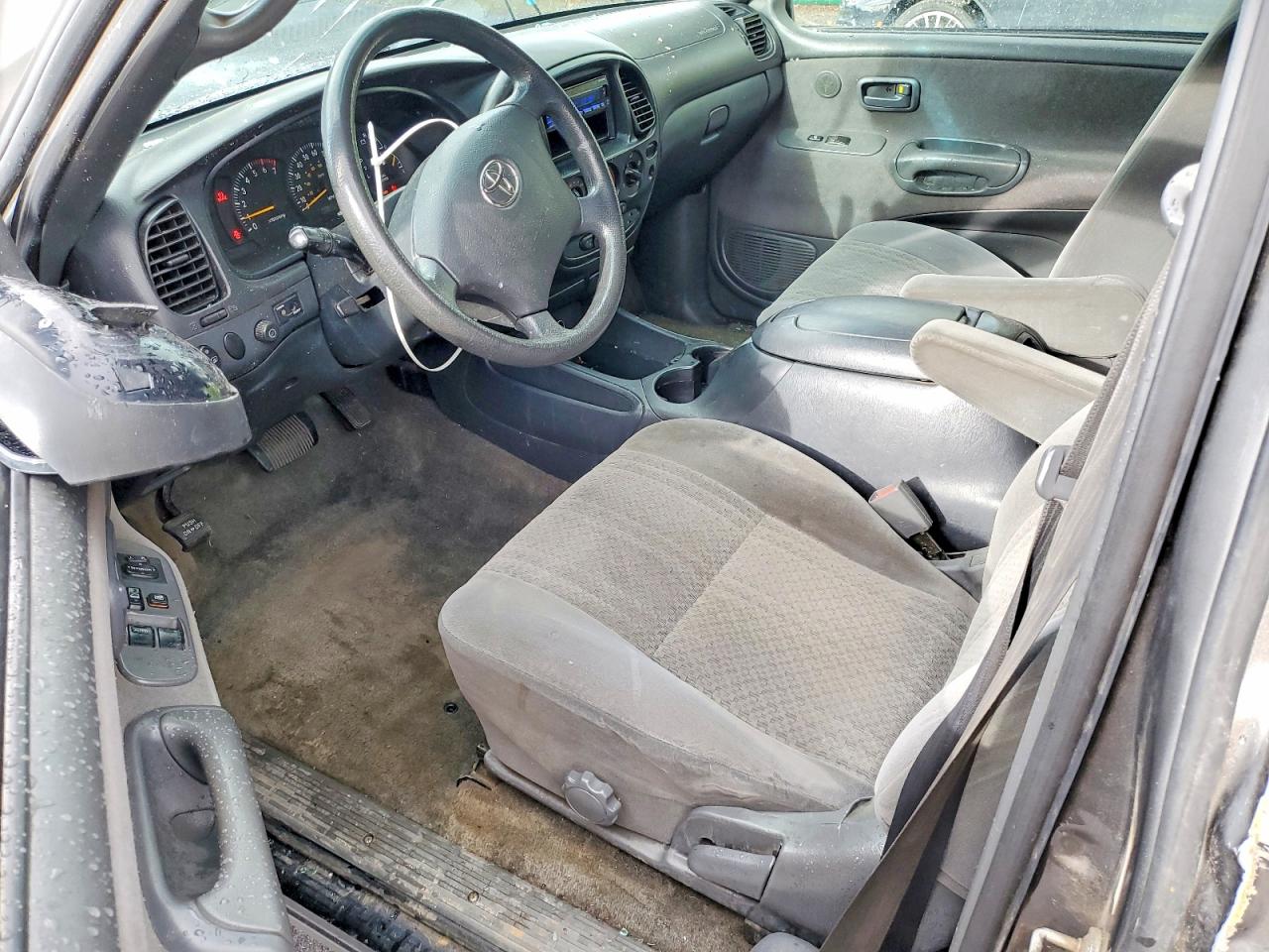 Toyota Tundra Access Cab Sr5
