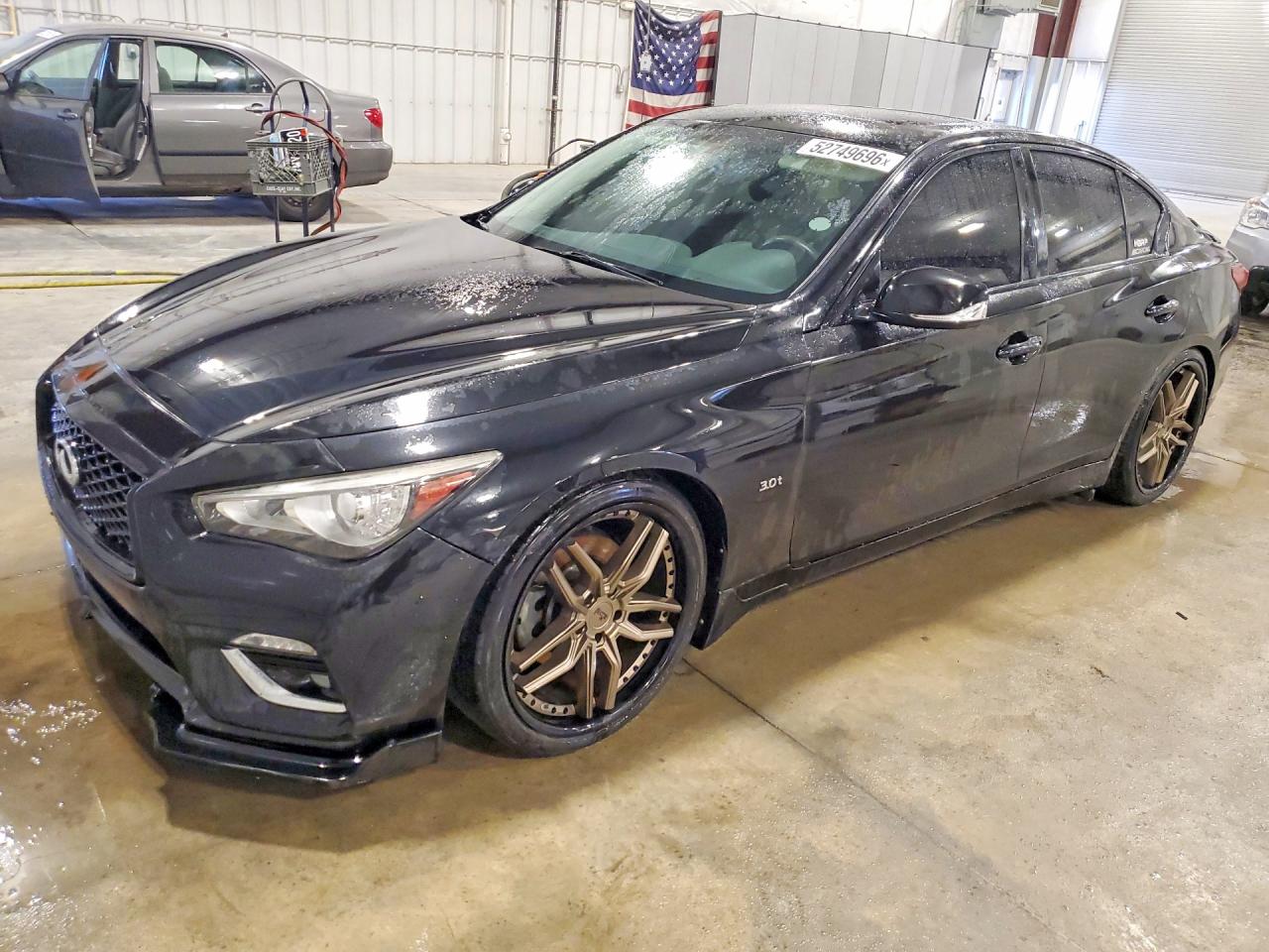 Salvage INFINITI Q50 Image