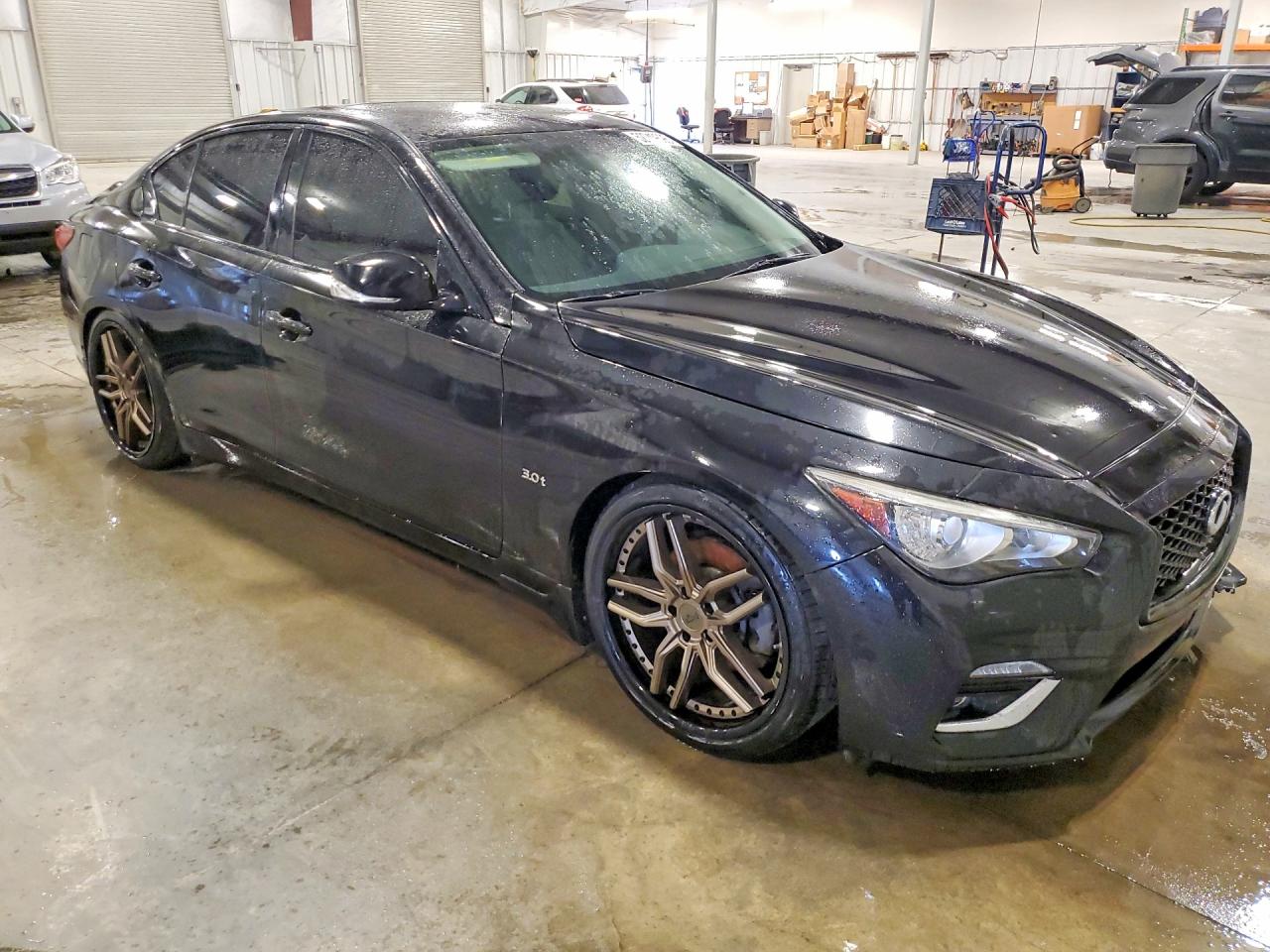 INFINITI Q50 3.0t L 3.0t Luxe