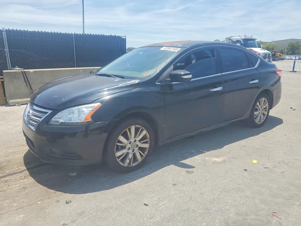 Salvage Nissan Sentra Image