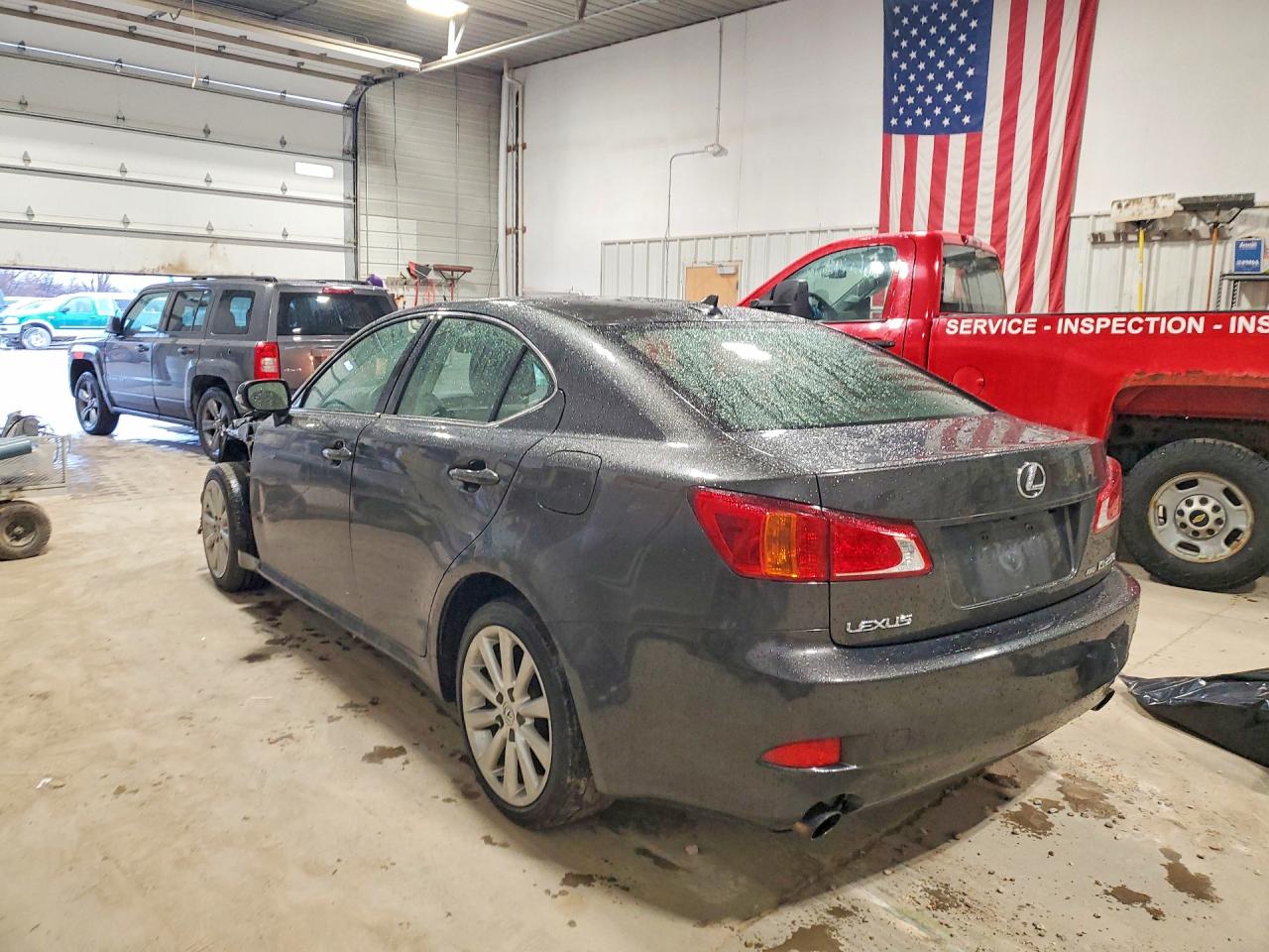 Lexus Is Base