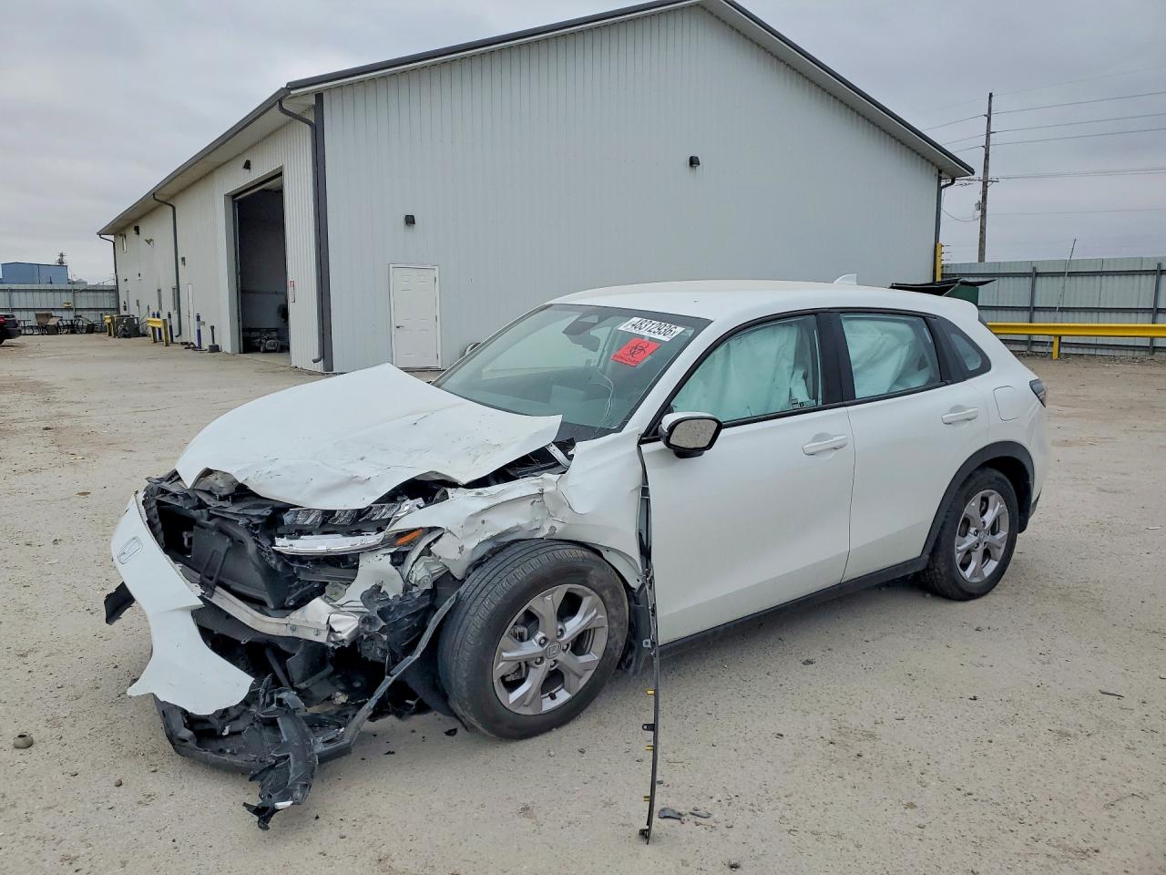 Salvage Honda HR-V Image