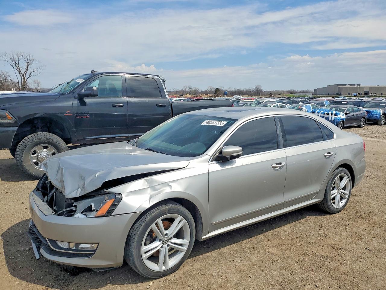 Salvage Volkswagen Passat Image