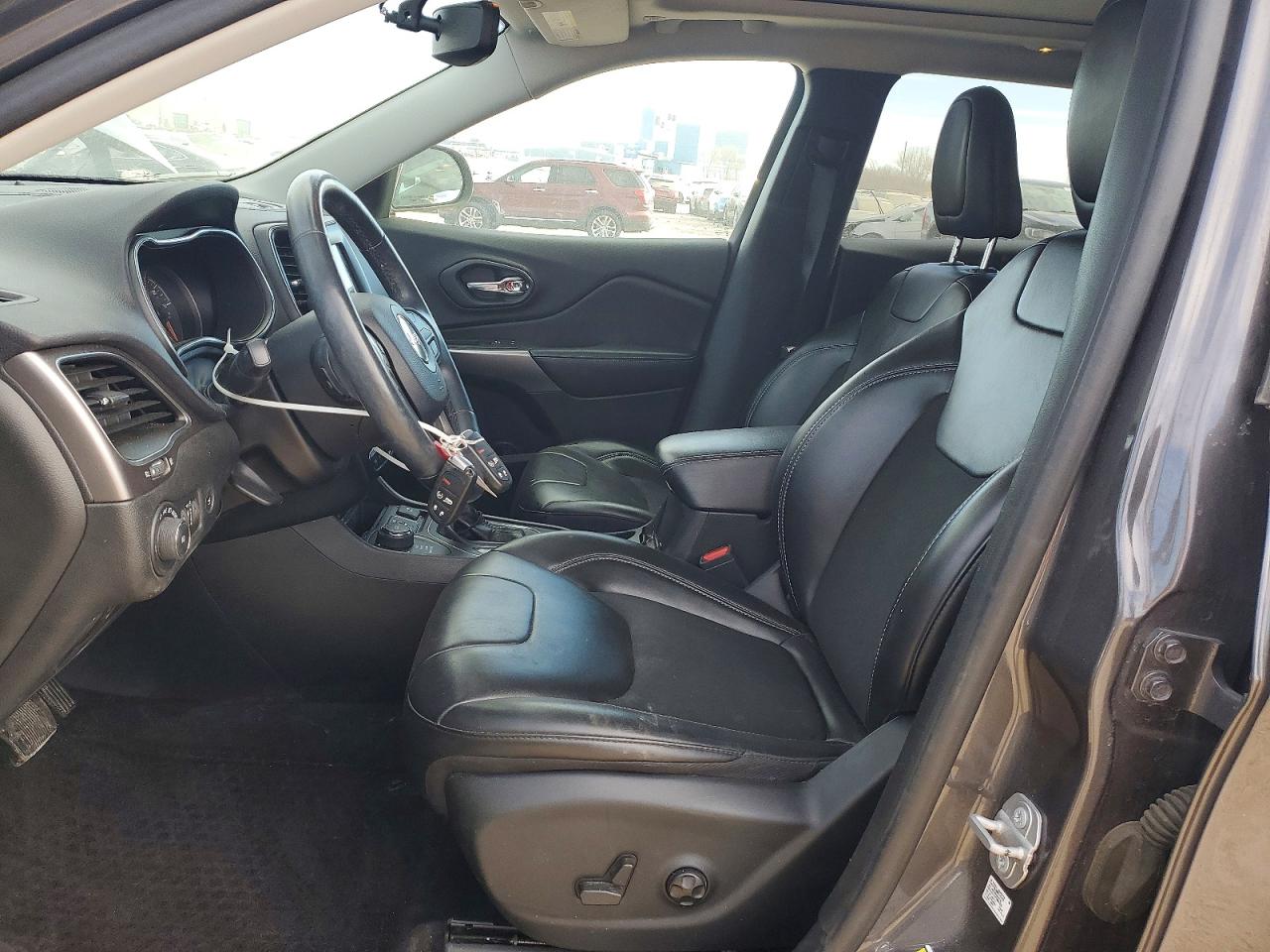 Jeep Grand Cherokee Latitude Plus