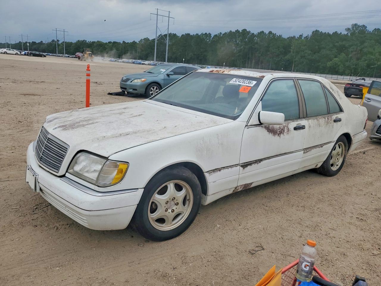 Salvage Mercedes-Benz S-Class Image