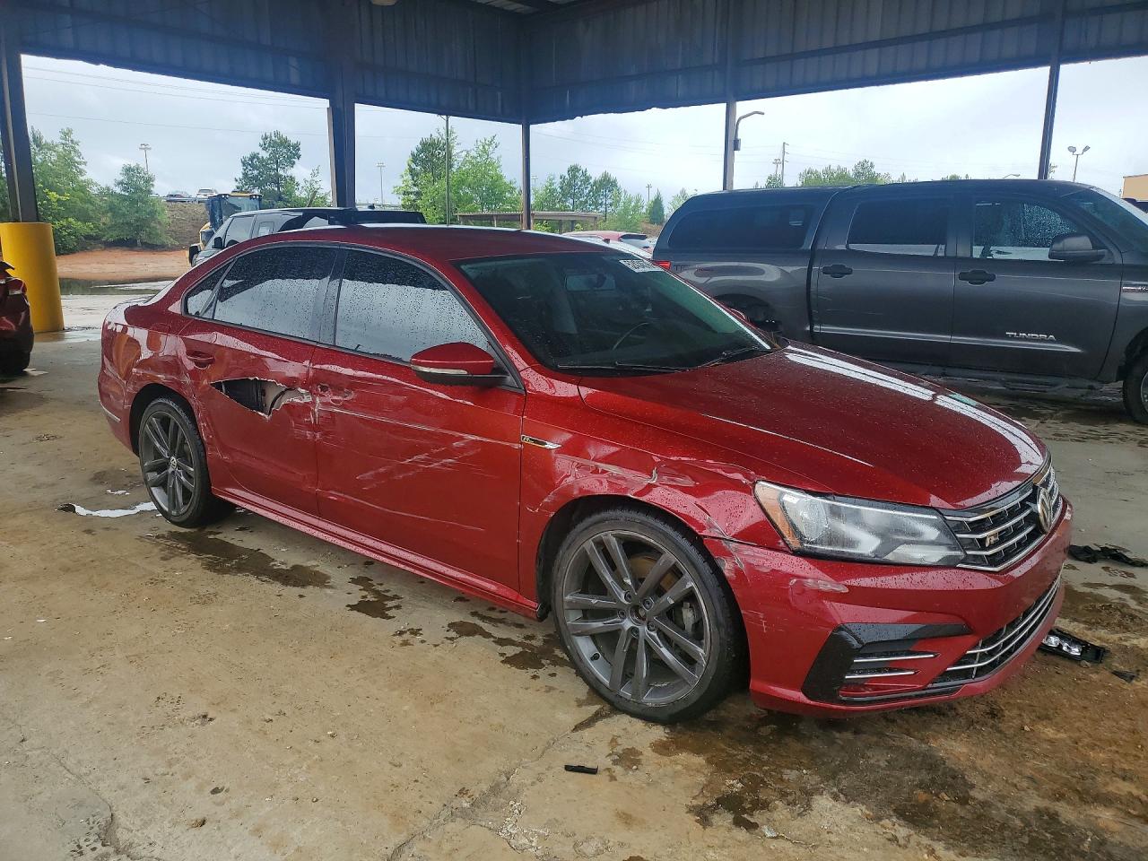 Volkswagen Passat S