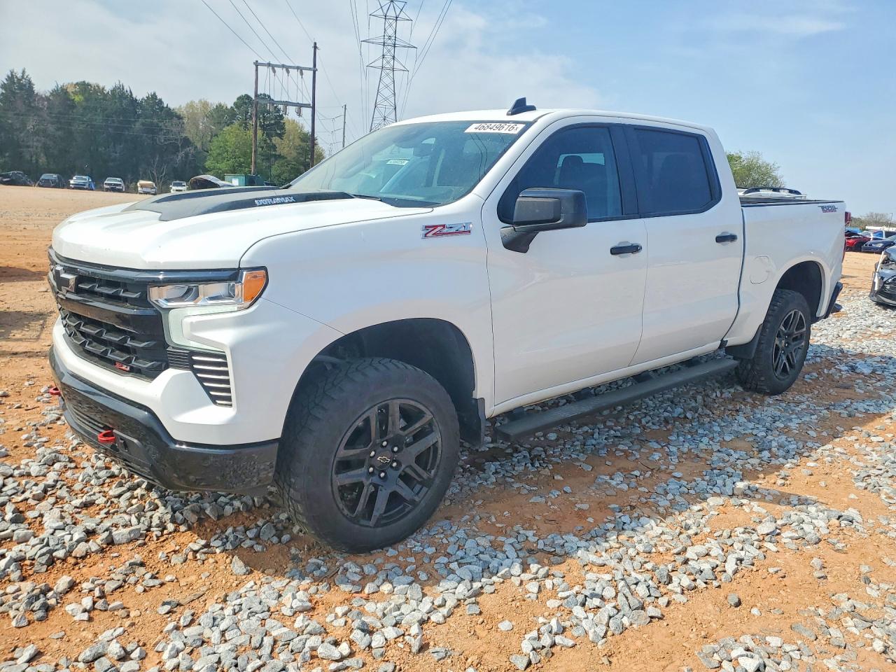 Salvage Chevrolet Silverado Image