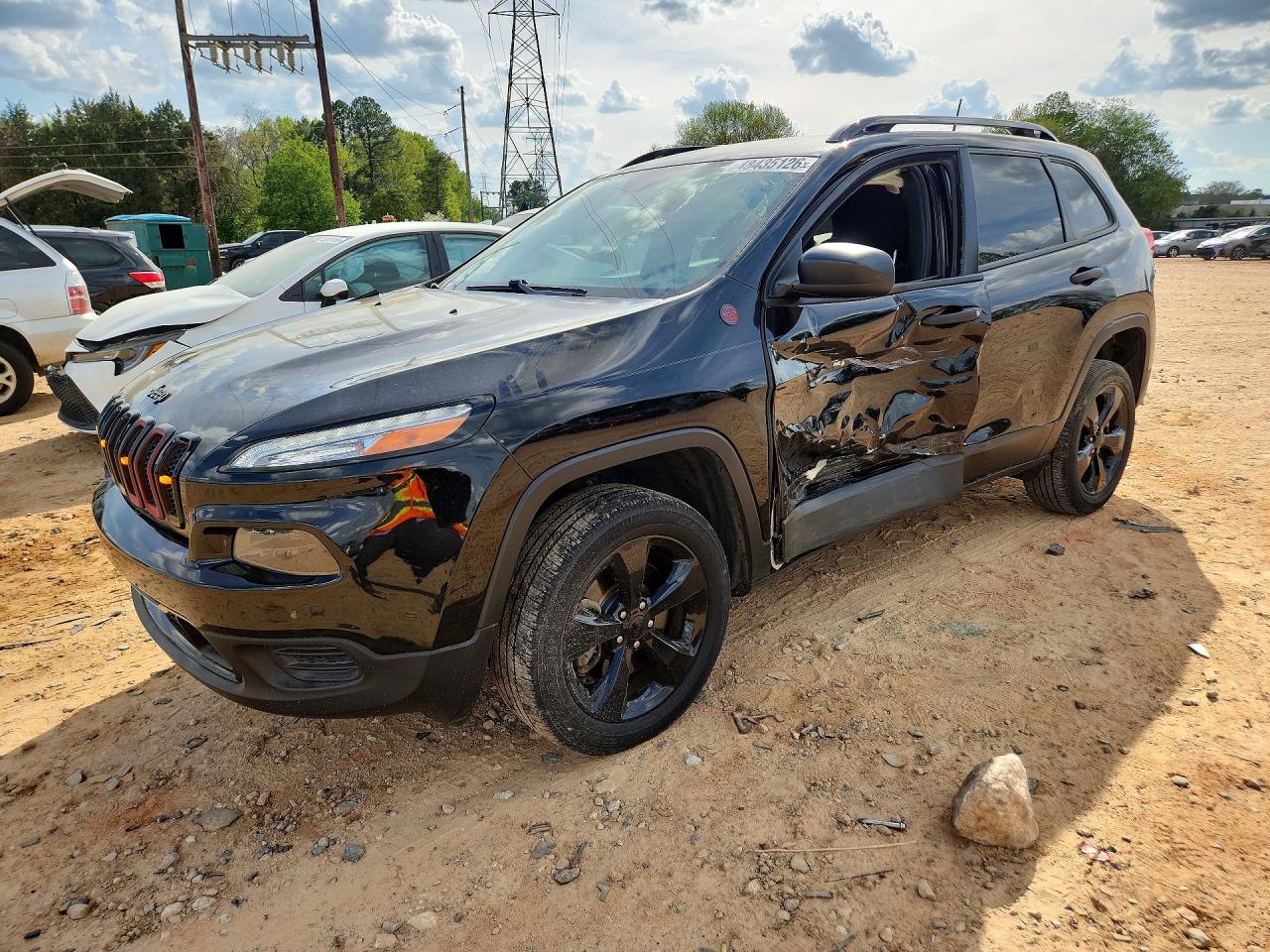 Salvage Jeep Cherokee Image