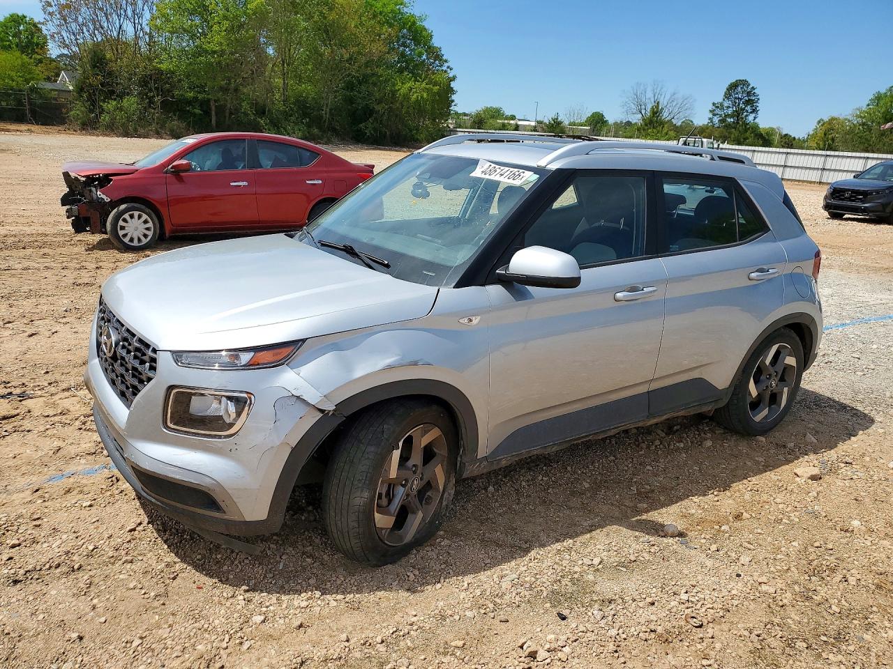 Salvage Hyundai VENUE Image