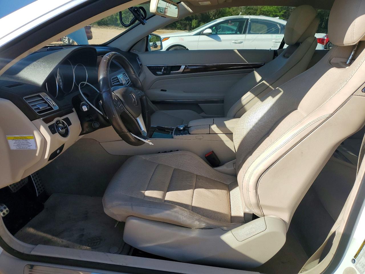 Mercedes-Benz E-Class 350