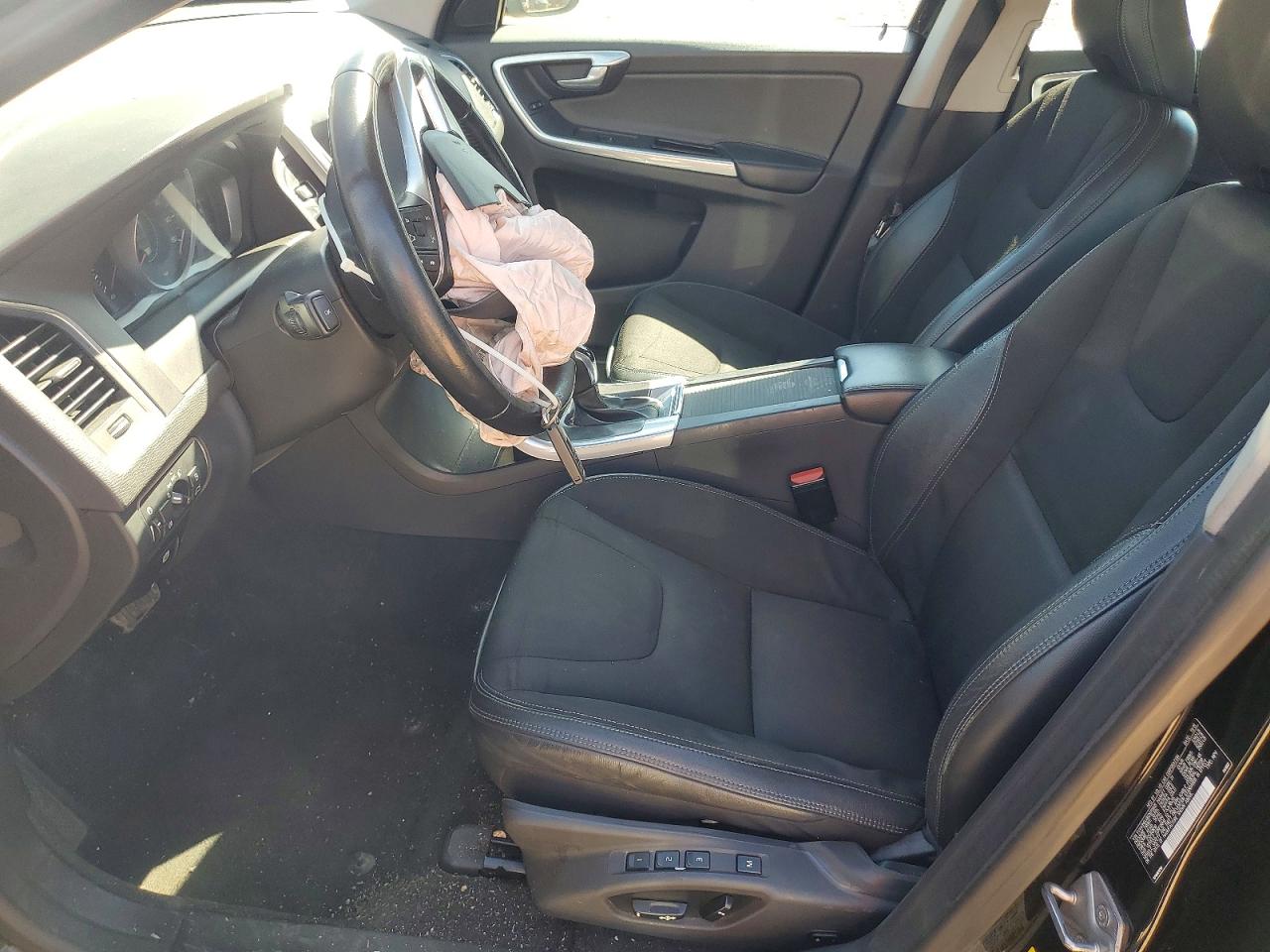 Volvo XC60 T5