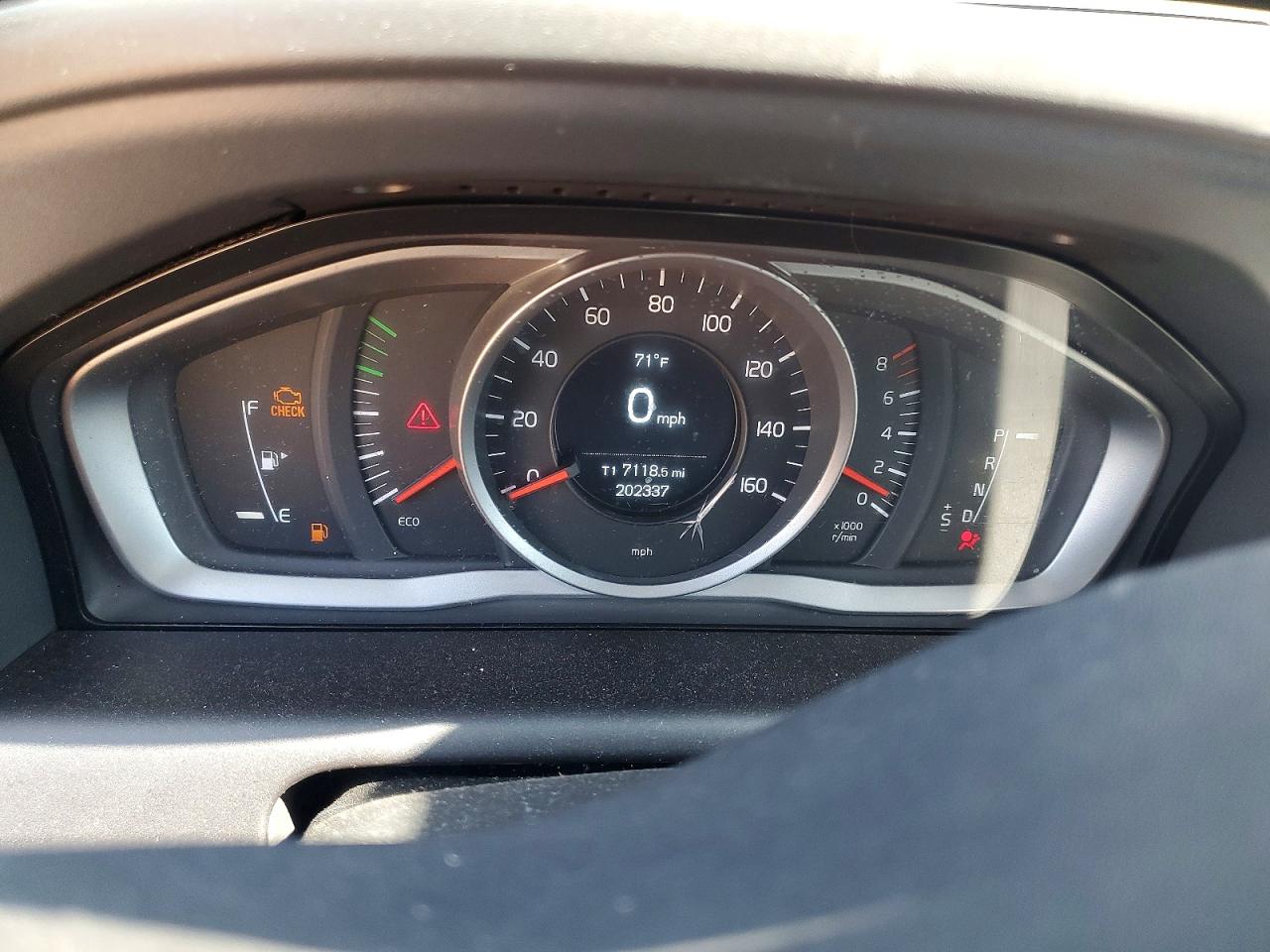 Volvo XC60 T5