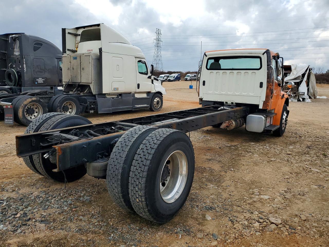 Freightliner M2 106 Medium Duty