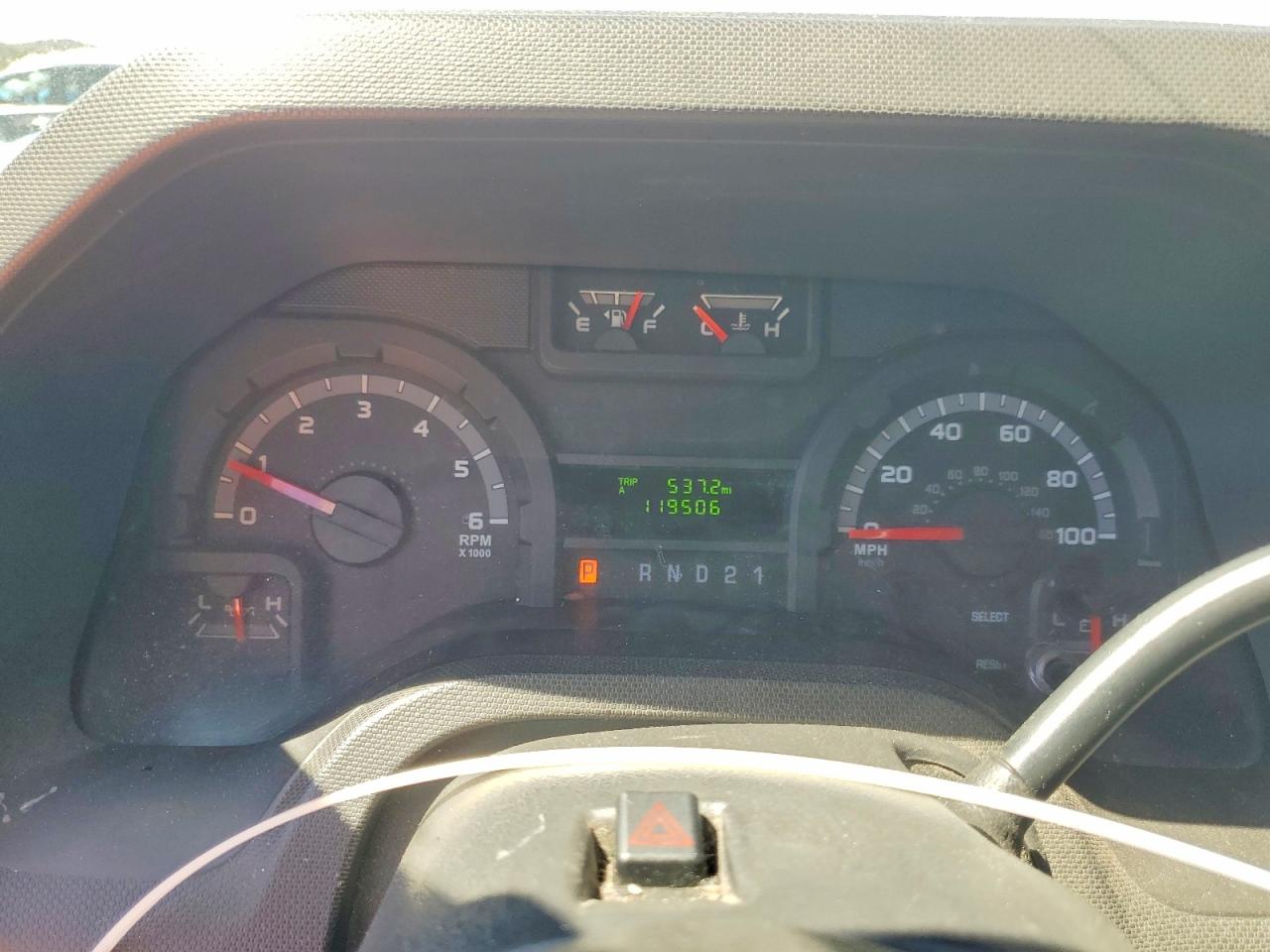 Ford Econoline E350 Super Duty Van