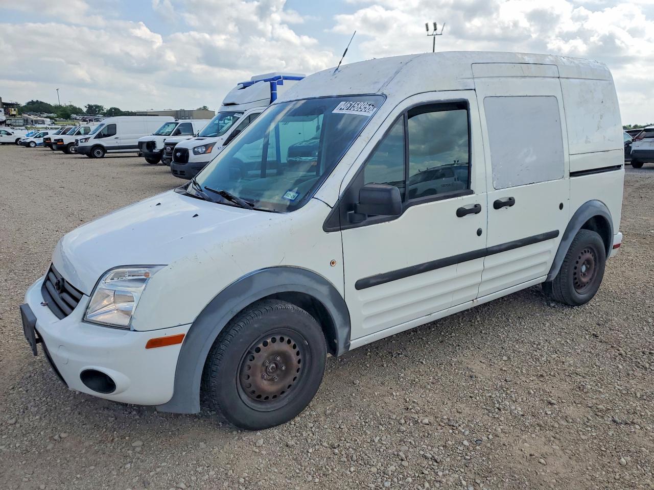 Salvage Ford Transit Image