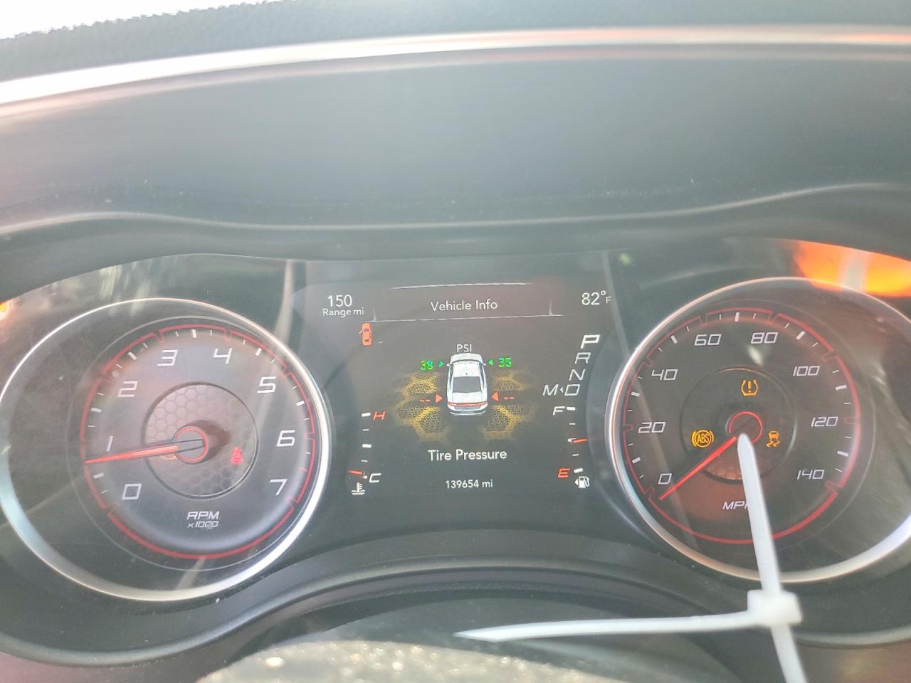 Dodge Charger Se