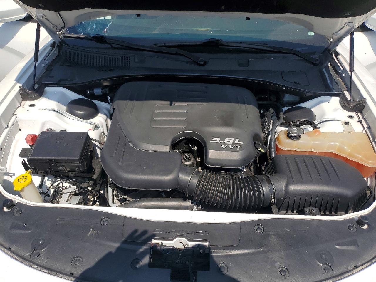 Dodge Charger Se
