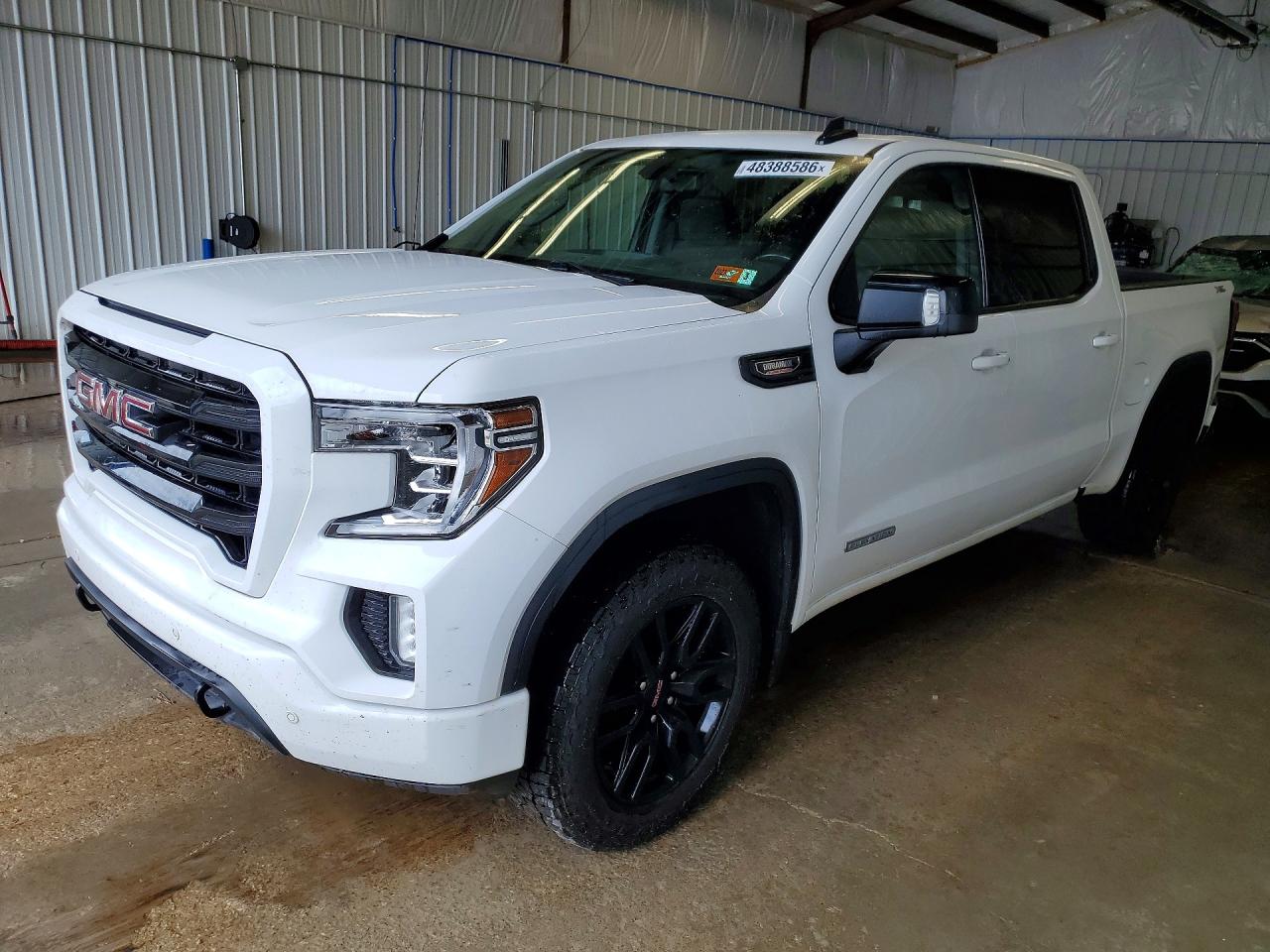 Salvage GMC Sierra Image