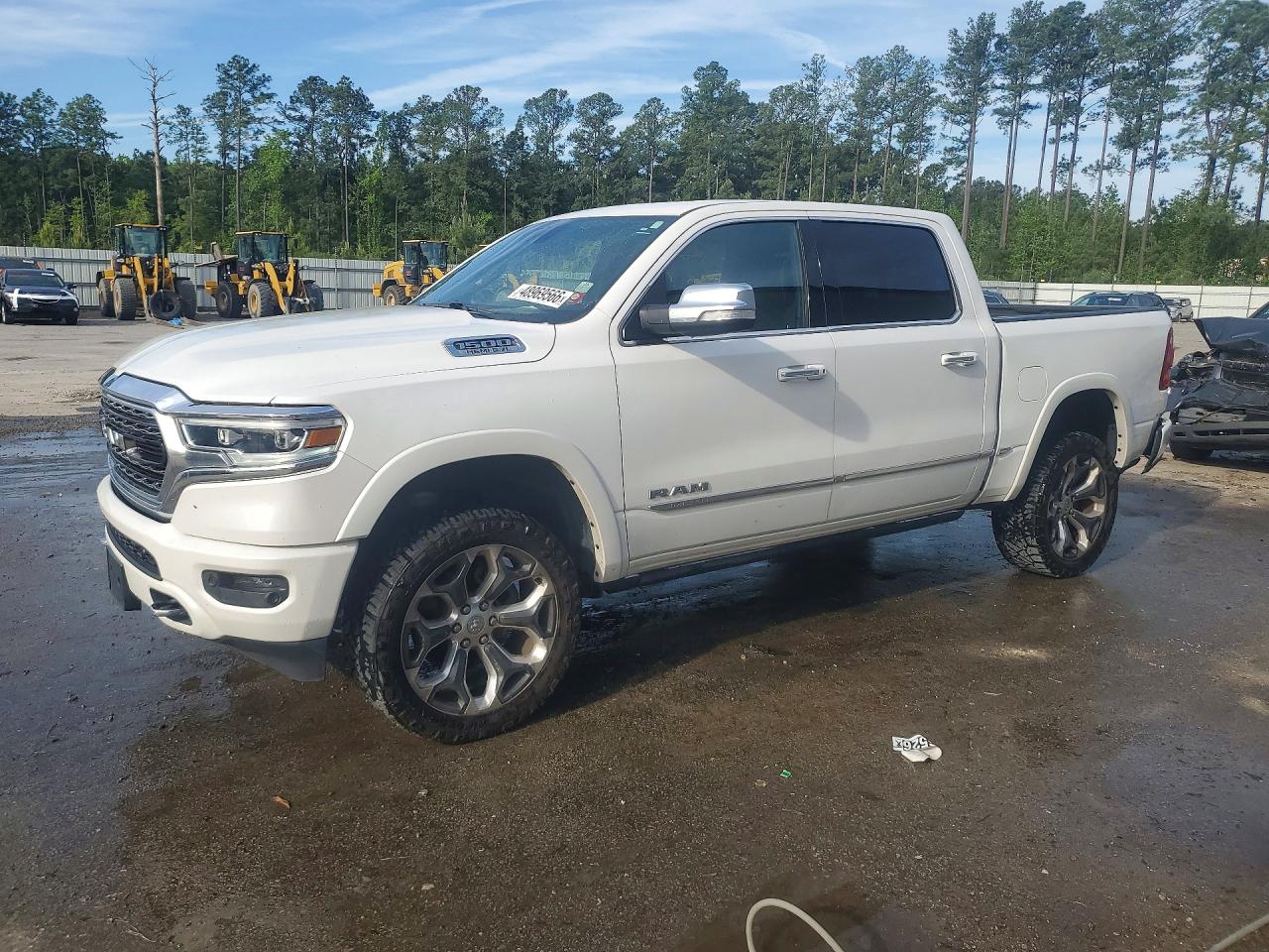 Salvage Ram 1500 Image