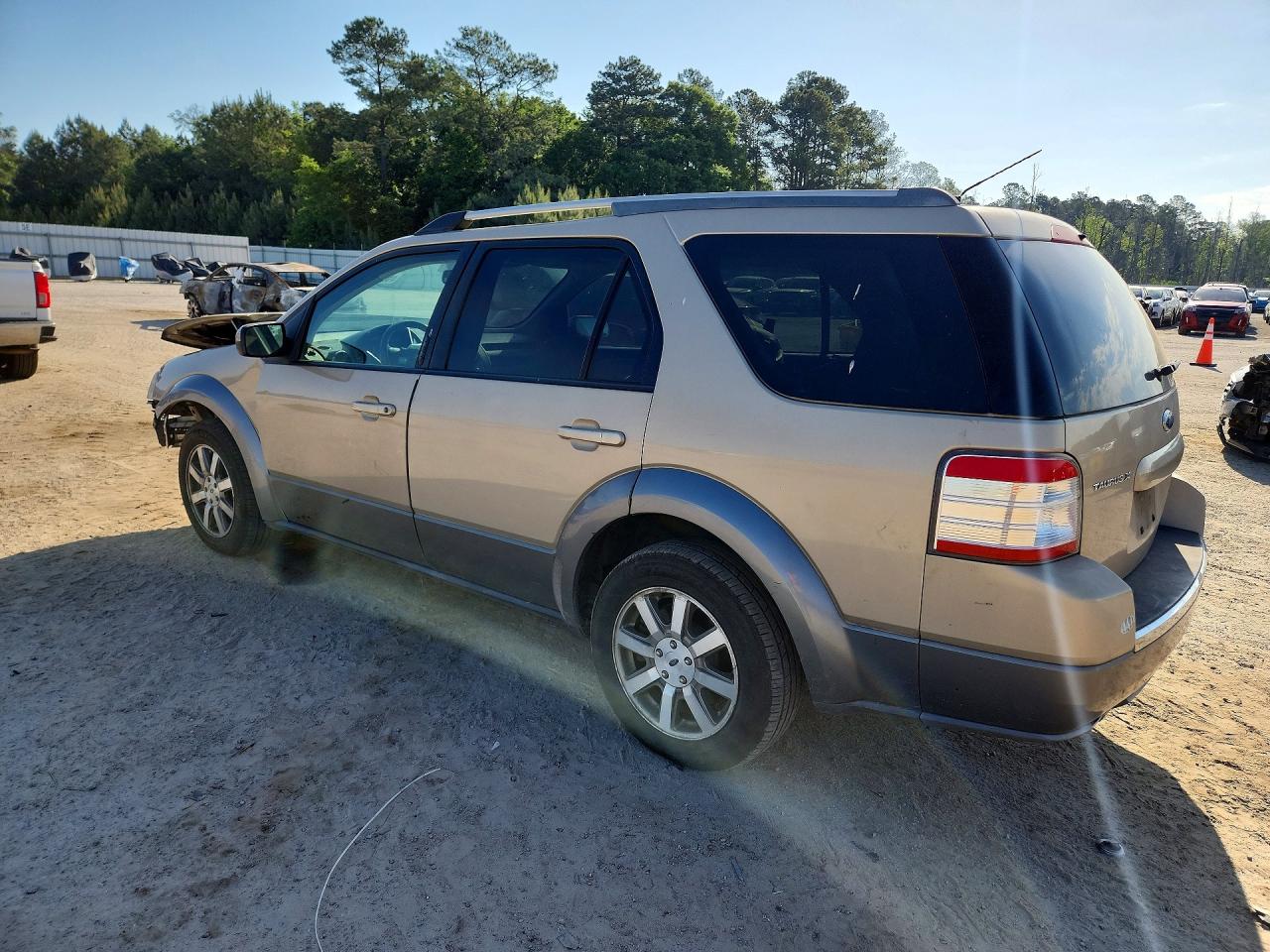 Ford Taurus Sel
