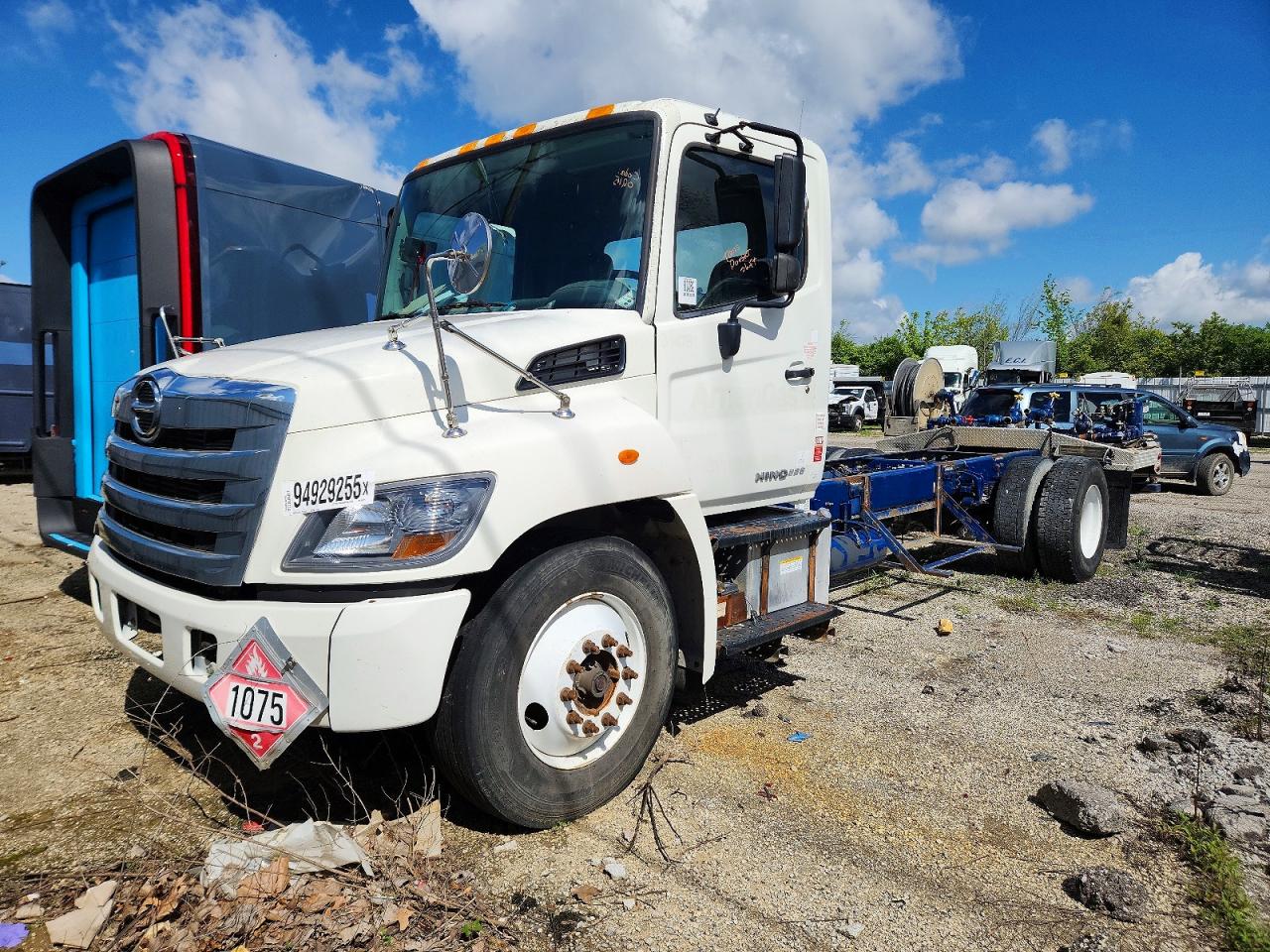 Hino Hino 338