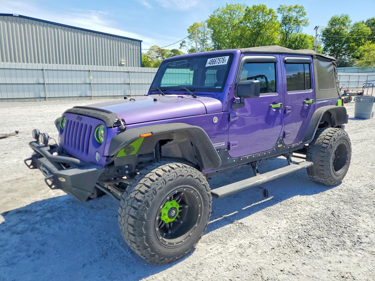 Salvage Jeep Wrangler Image