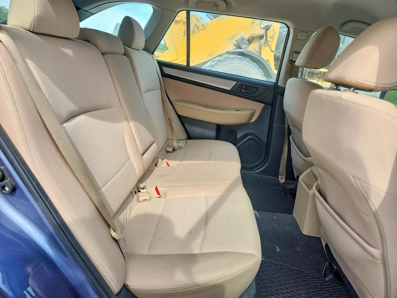 Subaru Outback 2.5i