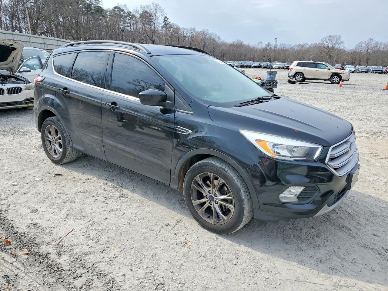 Ford Escape Se
