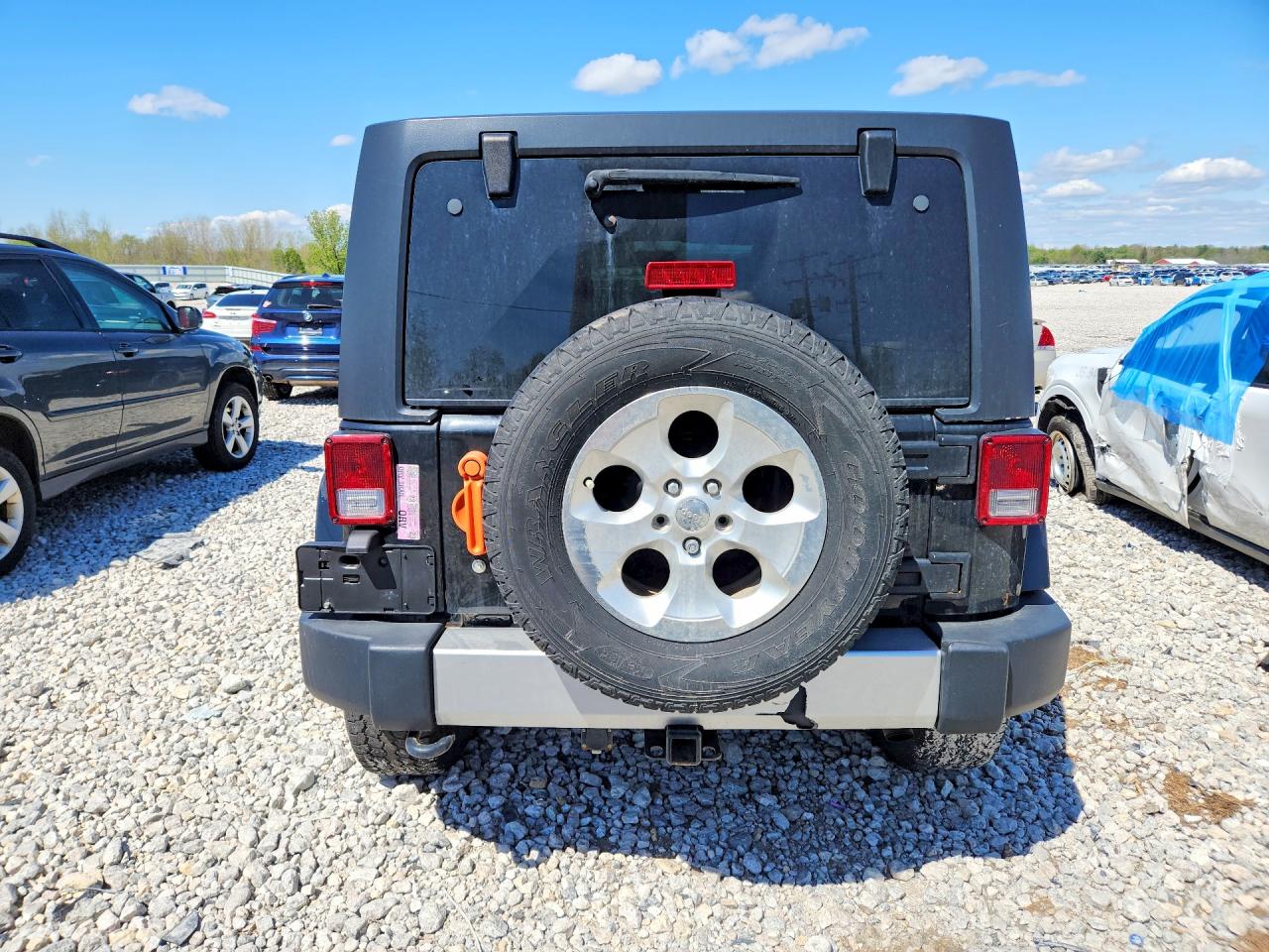 Jeep Wrangler Sahara