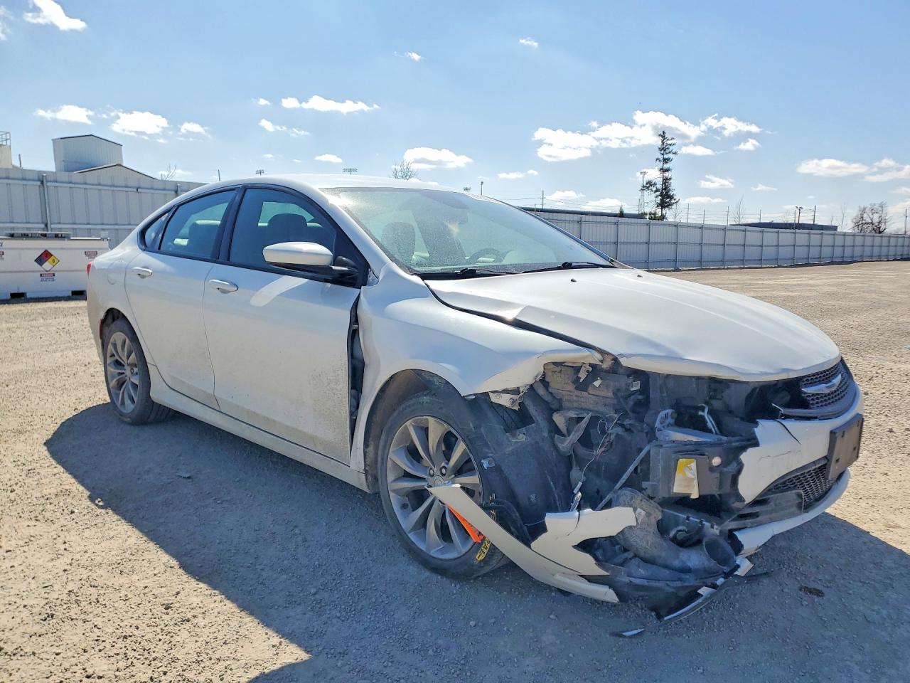 Chrysler 200 S