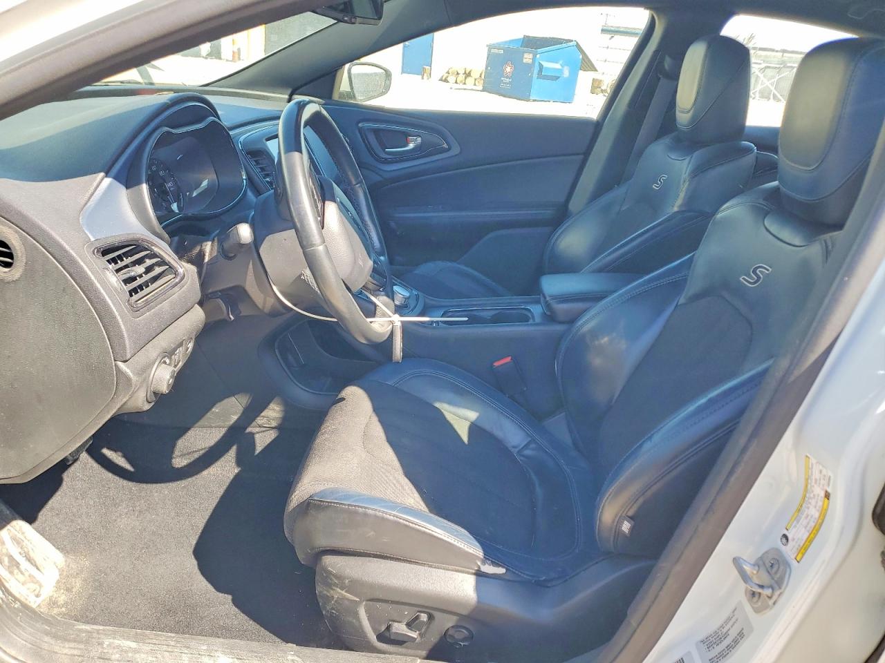 Chrysler 200 S