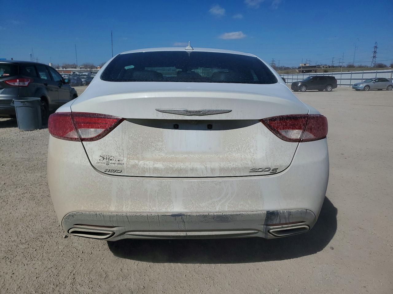 Chrysler 200 S