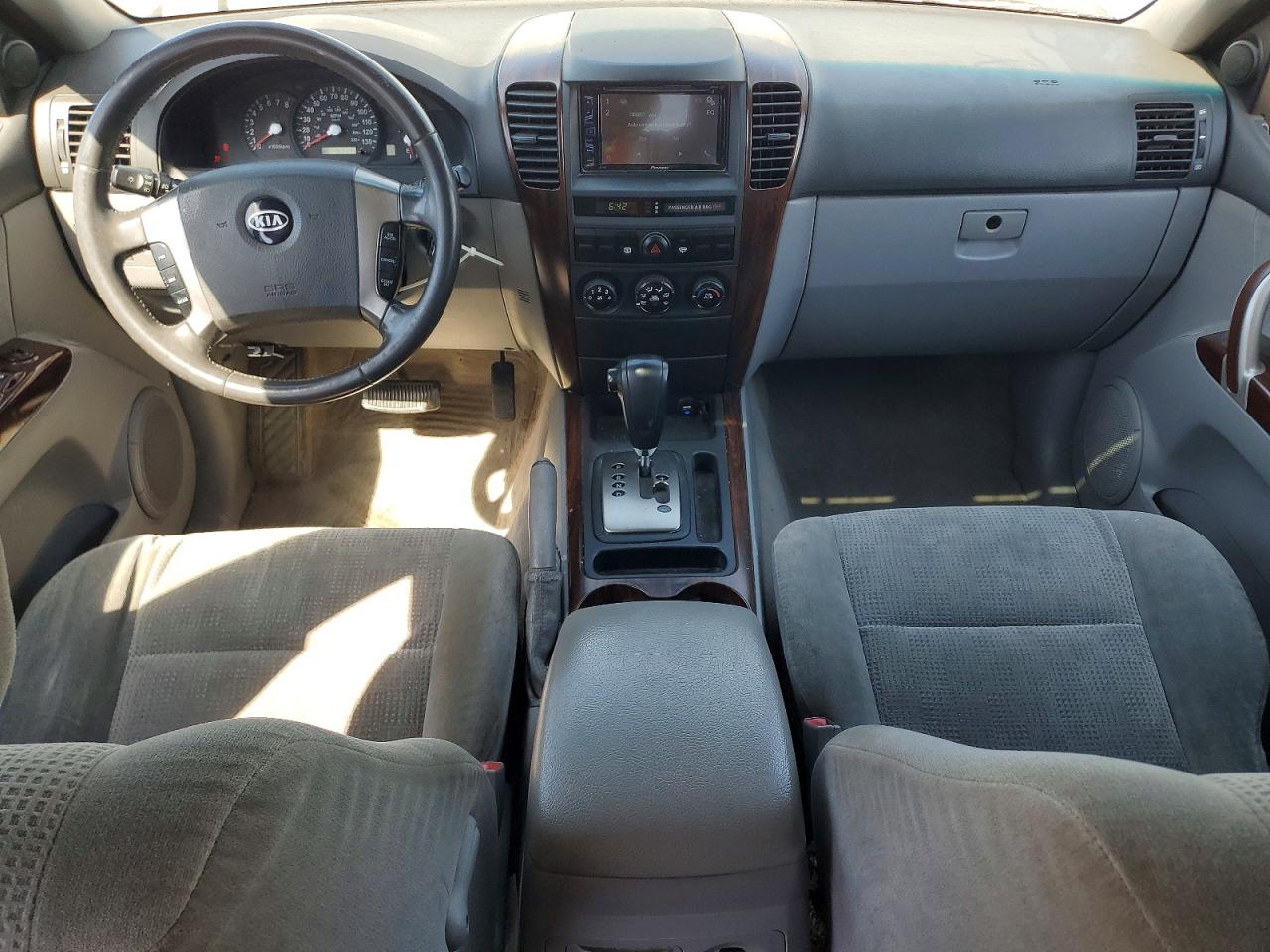 Kia Sorento Lx