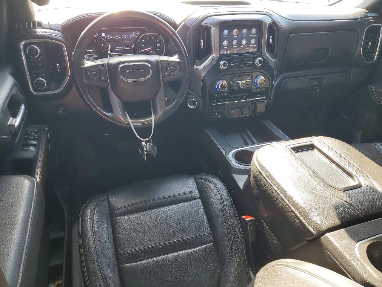GMC Sierra K3500 Denali