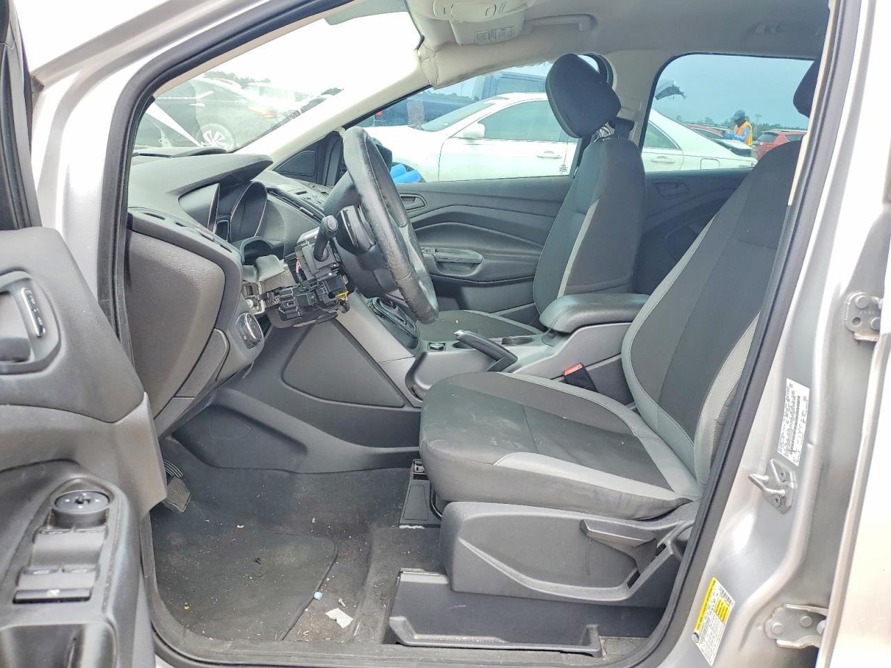 Ford Escape S