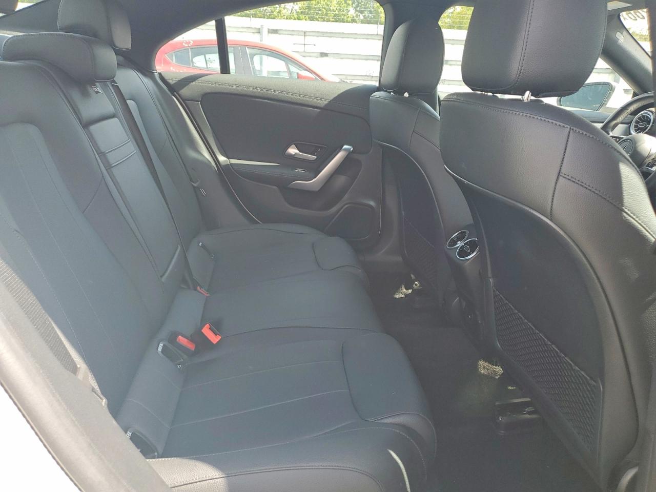 Mercedes-Benz Cla-class 250