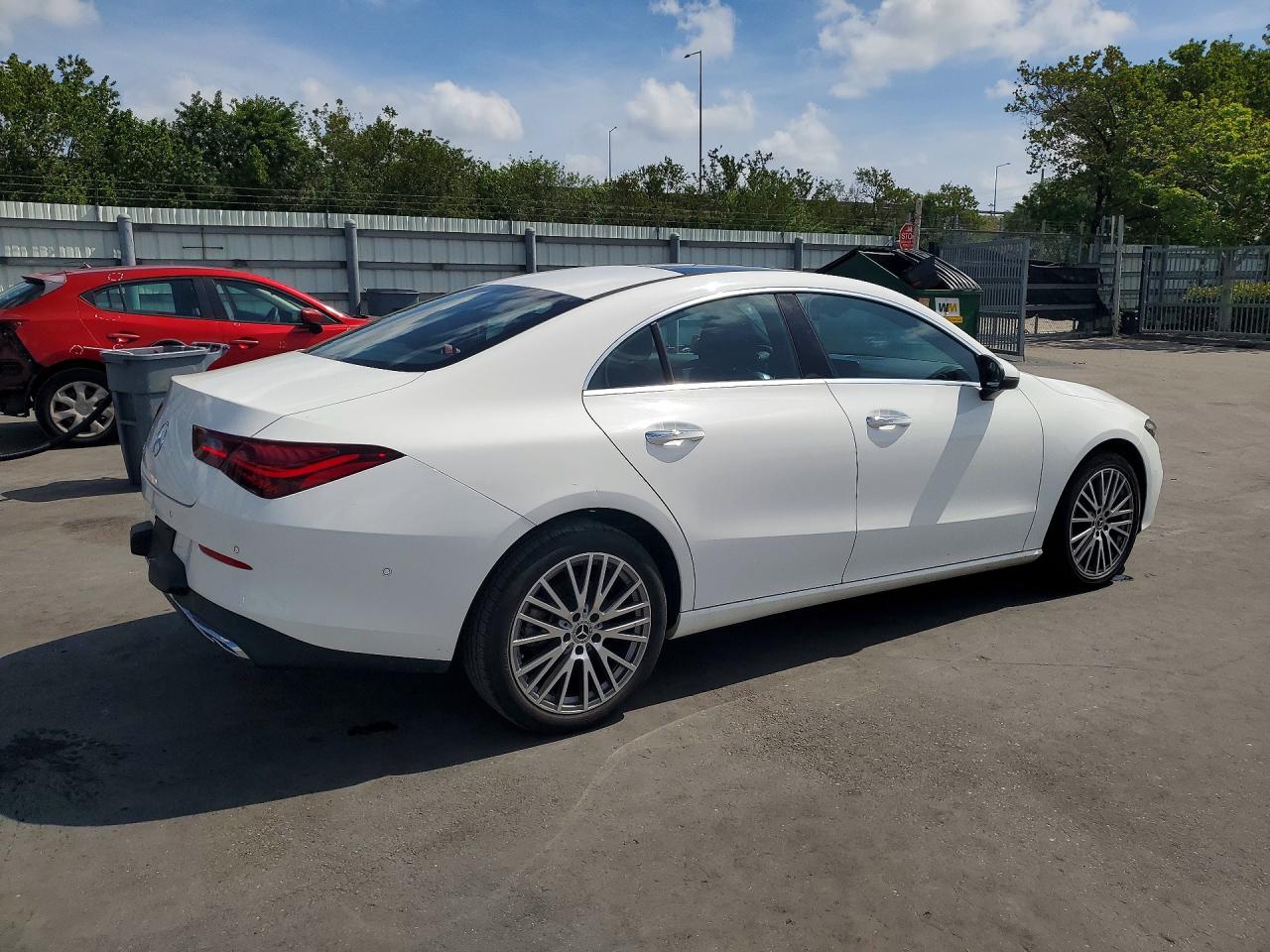 Mercedes-Benz Cla-class 250