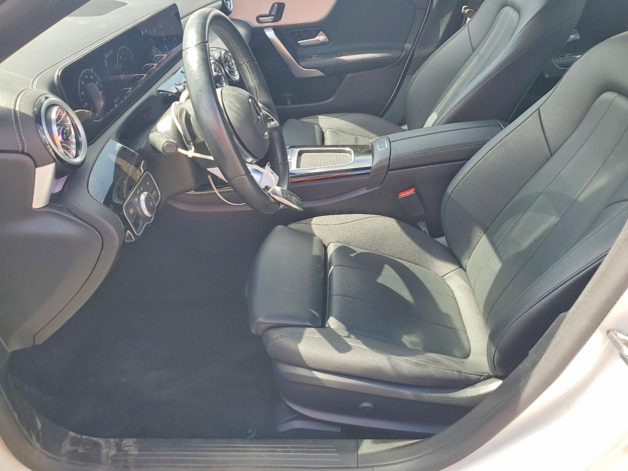 Mercedes-Benz Cla-class 250