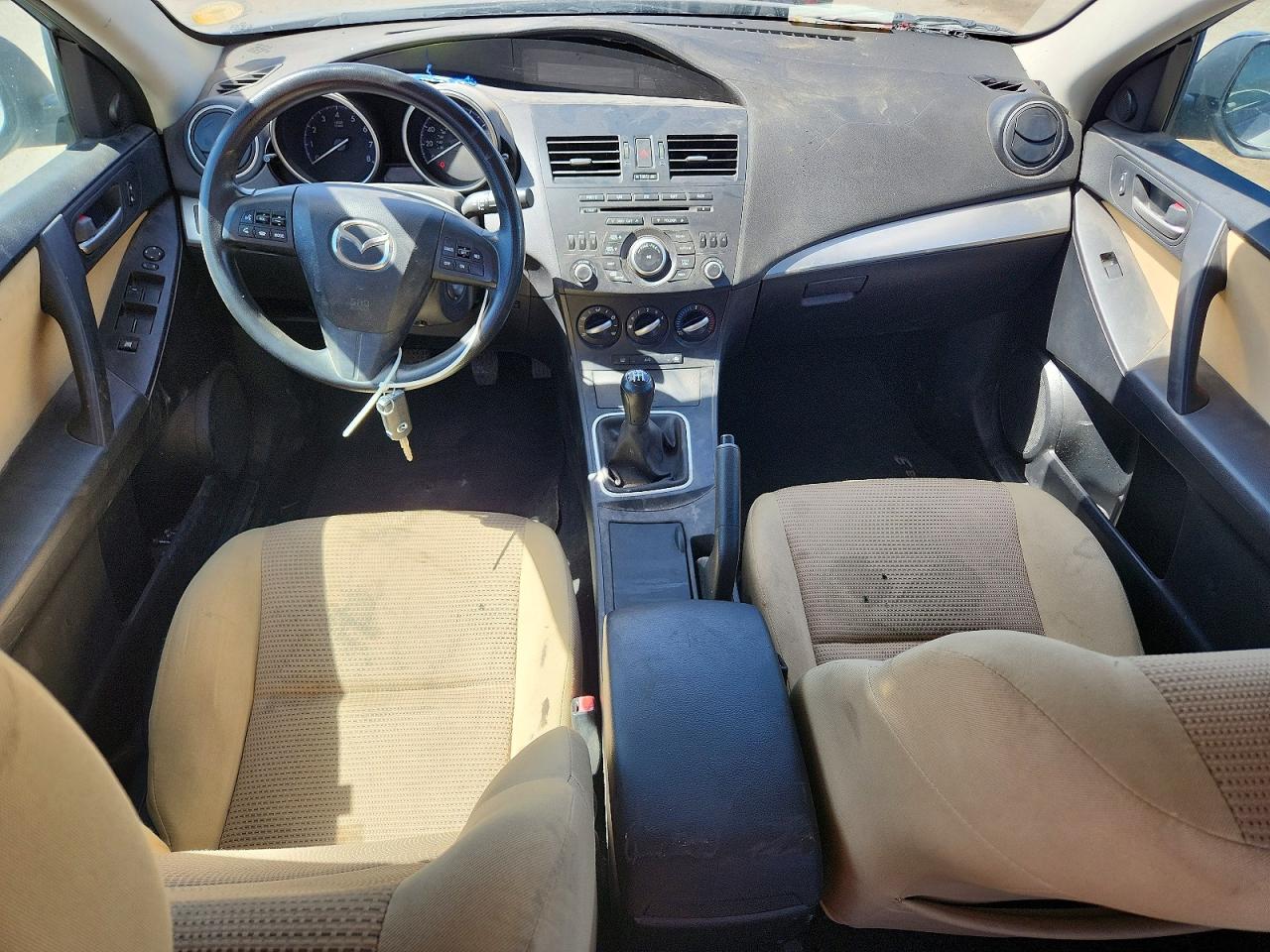 Mazda 3 I