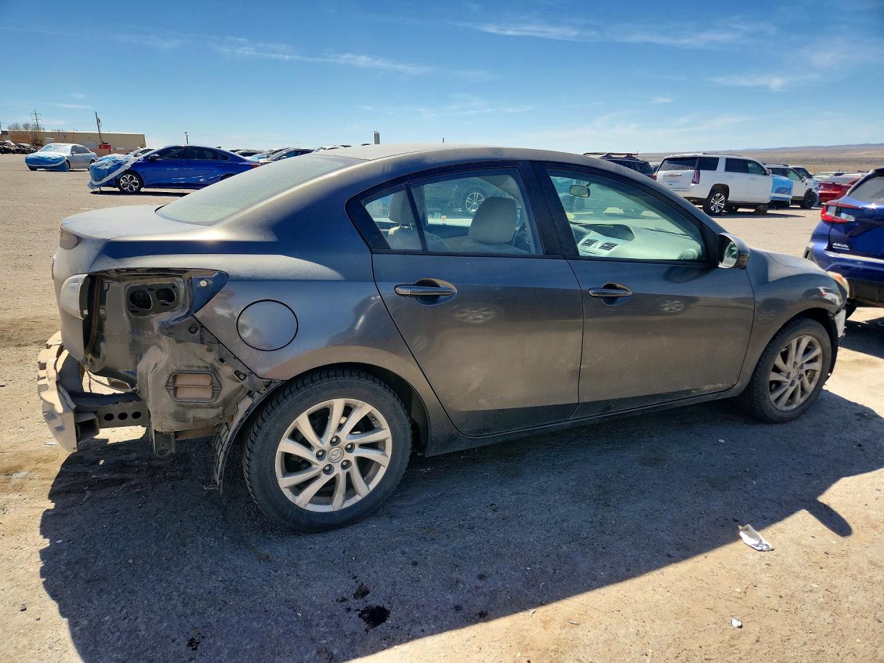 Mazda 3 I