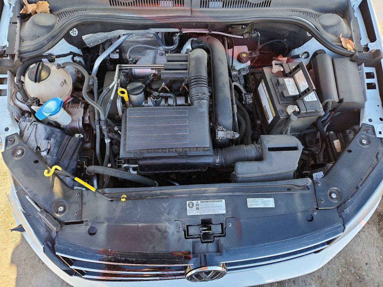 Volkswagen Jetta S