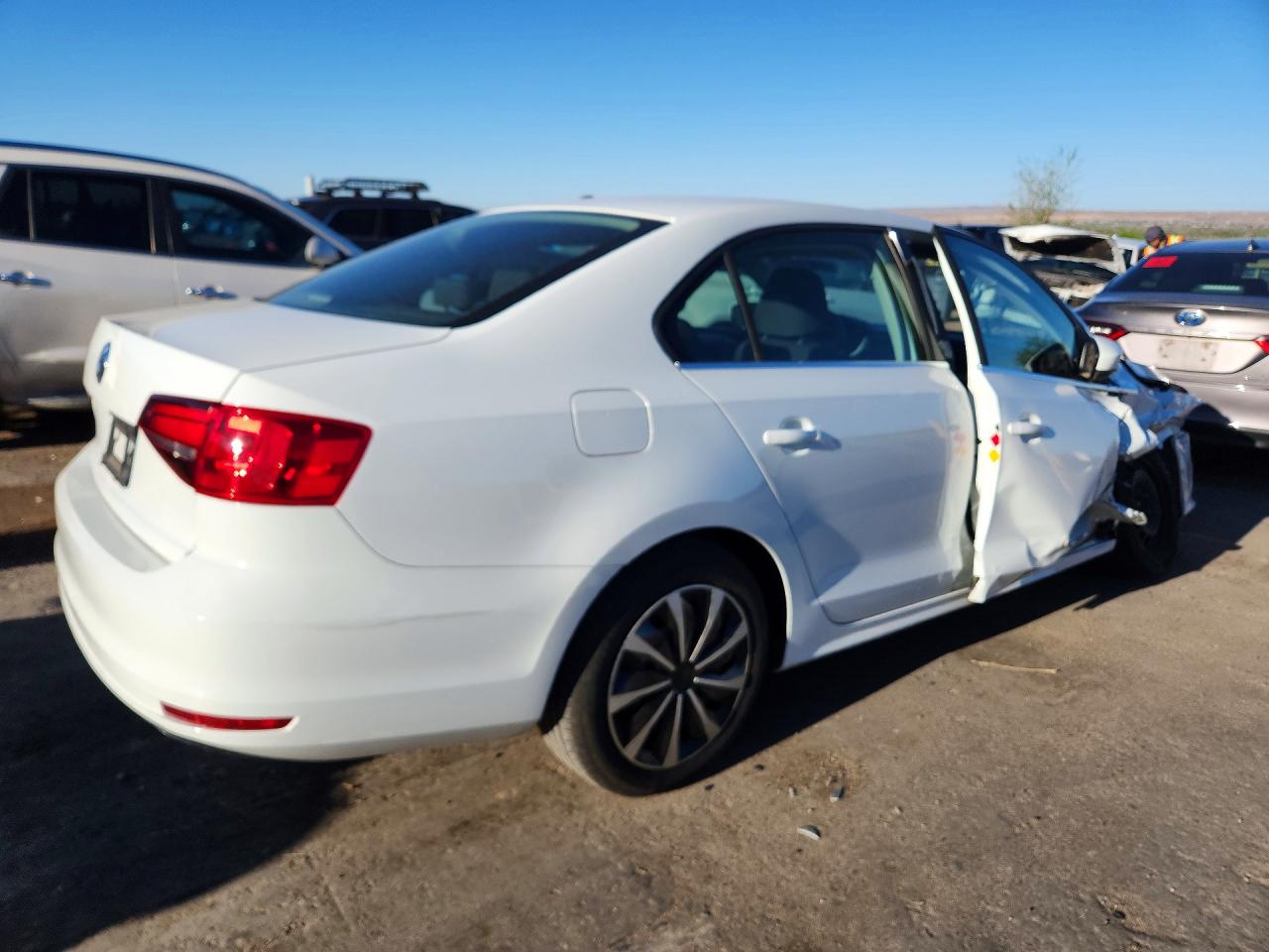 Volkswagen Jetta S