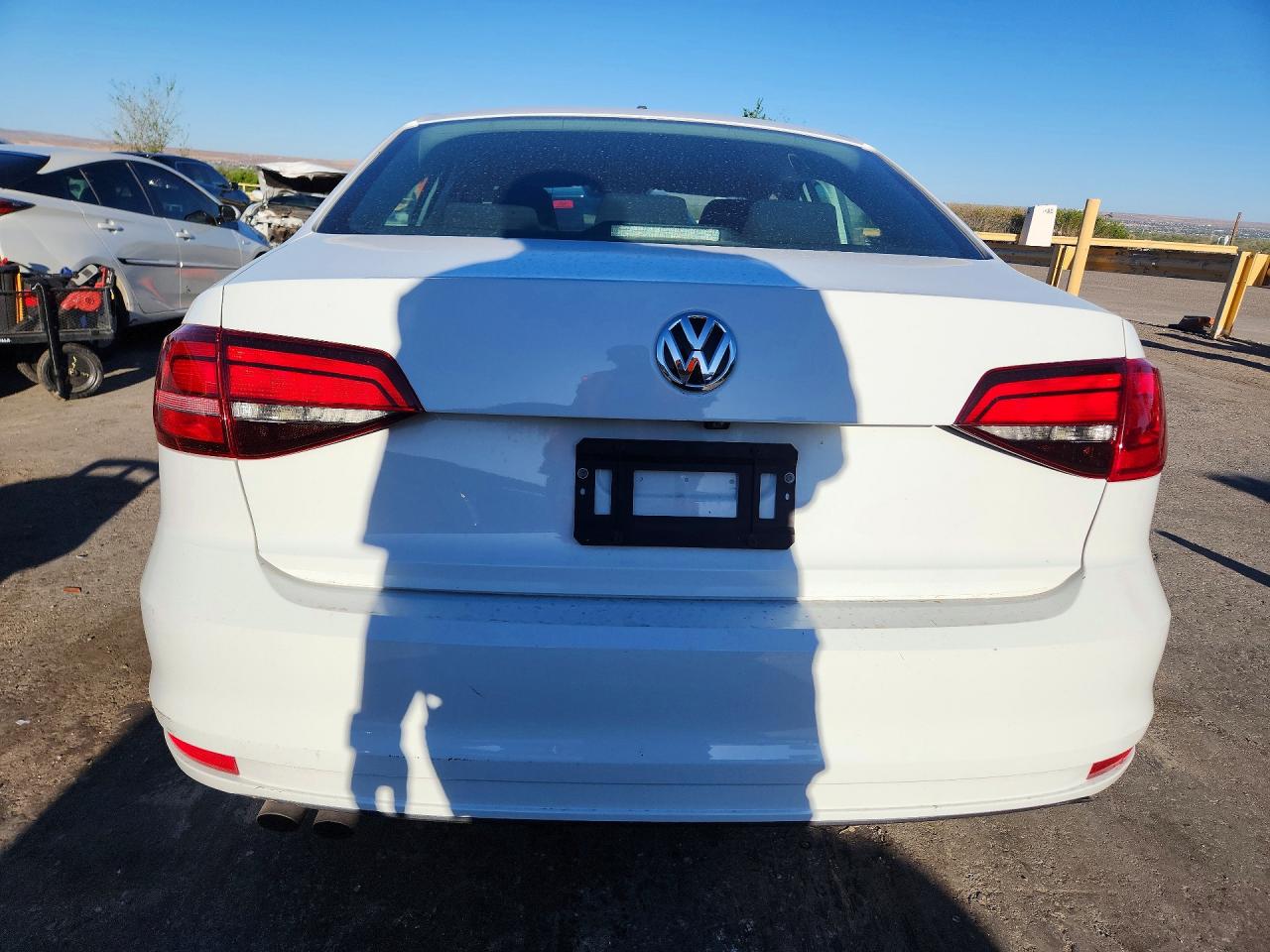 Volkswagen Jetta S